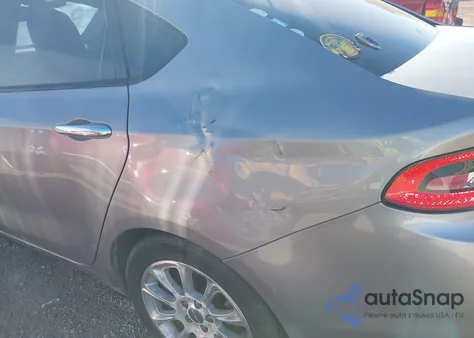 2014 Dodge Dart Limited z USA, uszkodzony, nr VIN 1C3CDFCB7ED695485